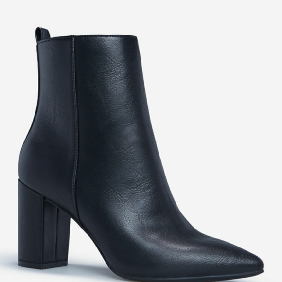 Olyvia Block Heel Bootie - Picture 2 of 3